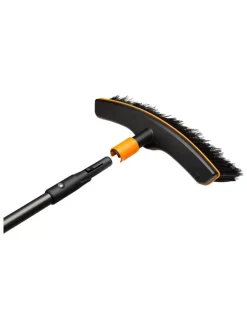 Besenkopf in Schwarz