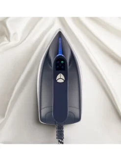 Dampfbügelstation LIN220 in Blau