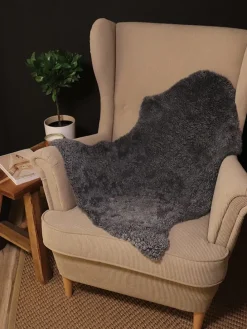 Dekorationslammfell in Anthrazit