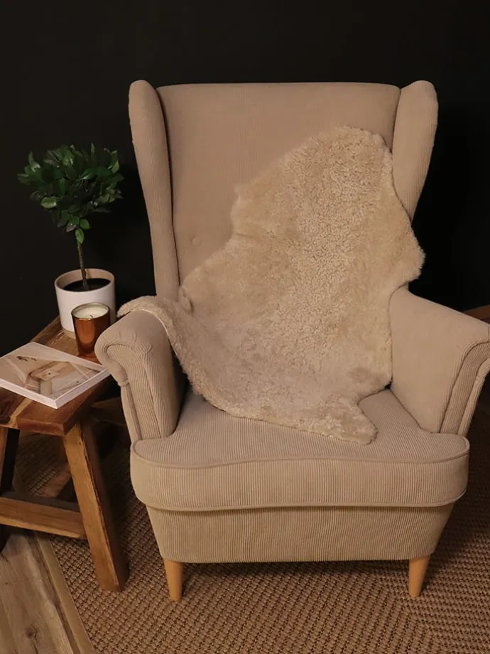 Dekorationslammfell in Beige