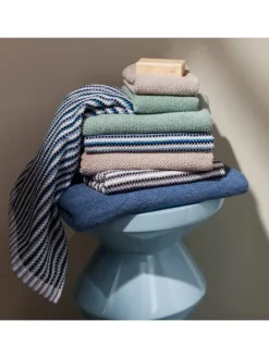 Duschtuch Bliss in berry/orange