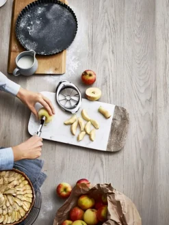 Edelstahl-Apfelschneider "Gourmet" - (B)15,5 x (T)9 cm