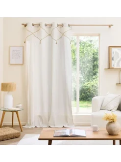 Fenstervorhang in beige