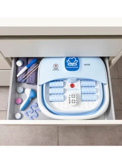 Fußbad mit Massagerollen in Hellblau