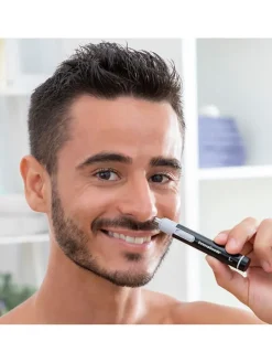 Haartrimmer in Schwarz - (H)11,3 x Ø 1,4 cm