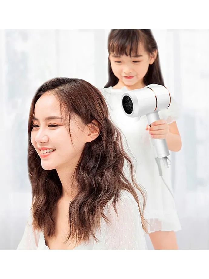 Haartrockner in Schwarz