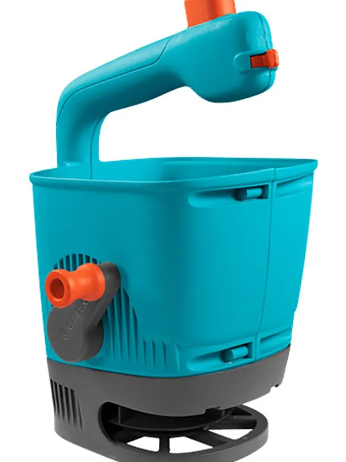 Handstreuer in Hellblau