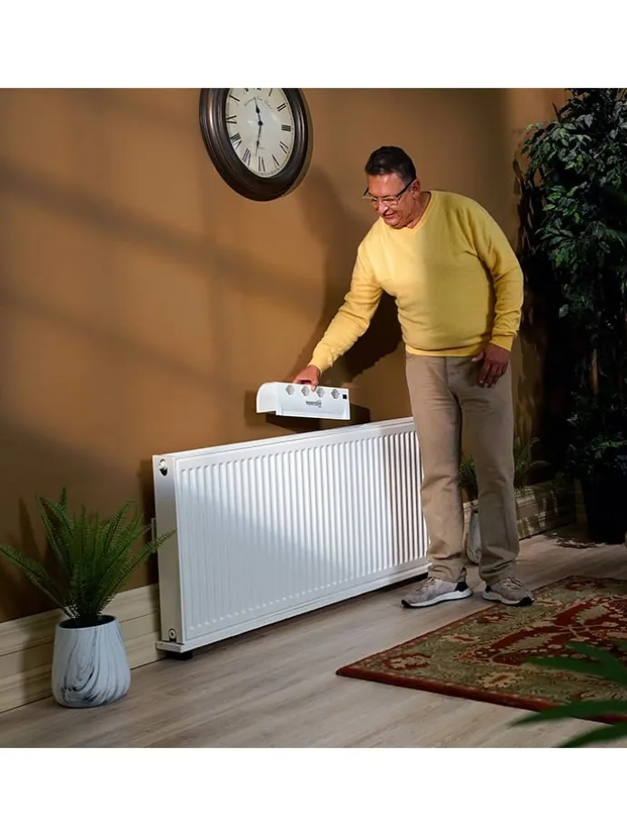 Heizkörper-Wärmeverteiler ''Iinvictus Therma Boost Max'' in Weiß