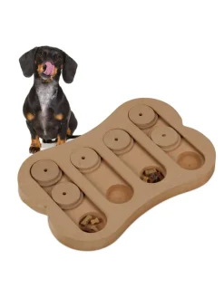 Hunde-Intelligenzspielzeug in Natur