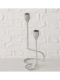 Kerzenleuchter "Timon" in Silber - (B)12 x (H)24 x (T)10 cm