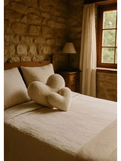 Kissen in Beige - (B)42 x (H)45 x (T)12 cm