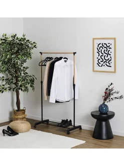 Kleiderständer in Schwarz