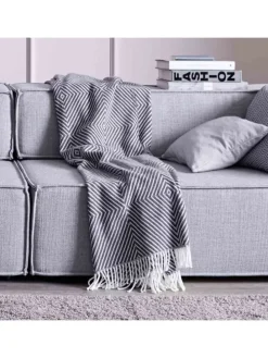 Kuscheldecke TEBAS in Hellgrau