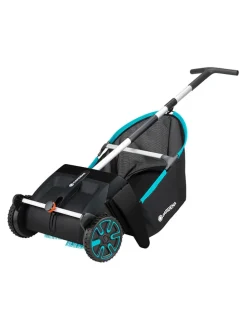 Laubsammler in Schwarz