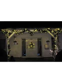 LED Girlande mit integrierter Lichterkette mit Timerfunktion in Grün