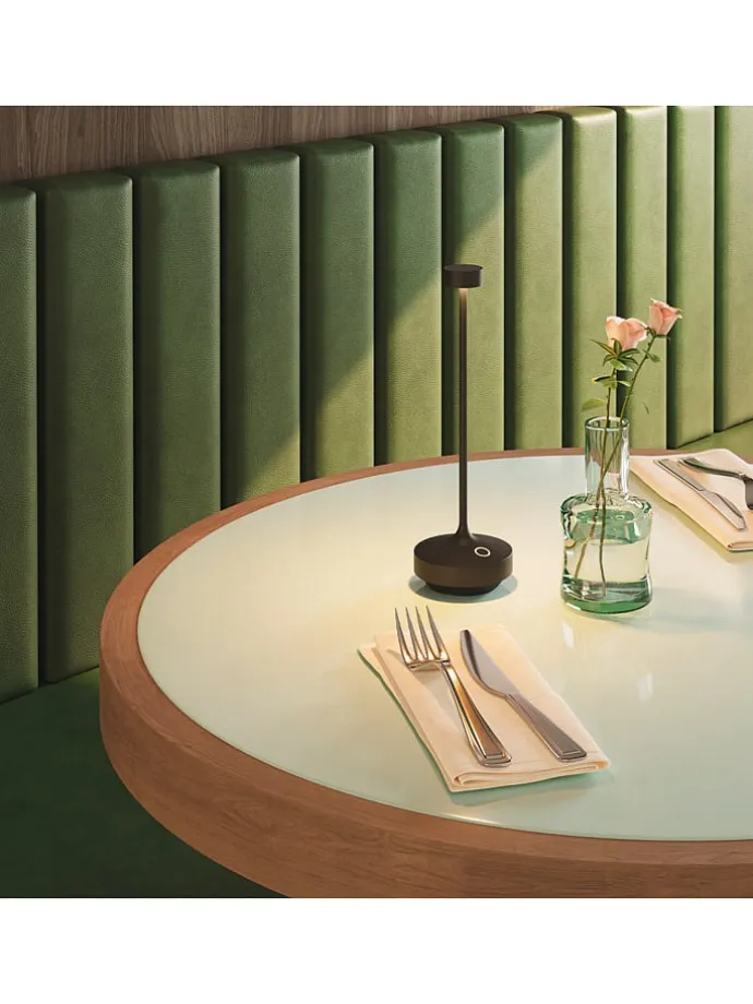 LED-Tischleuchte "Ruby" in Schwarz - (H)22 x Ø 7,5 cm