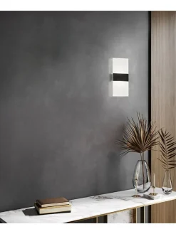 LED-Wandleuchte in Weiß - (B)22,5 x (H)9,6 cm