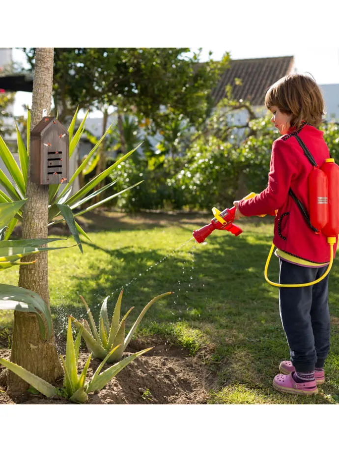 Marienkäferhaus in Braun