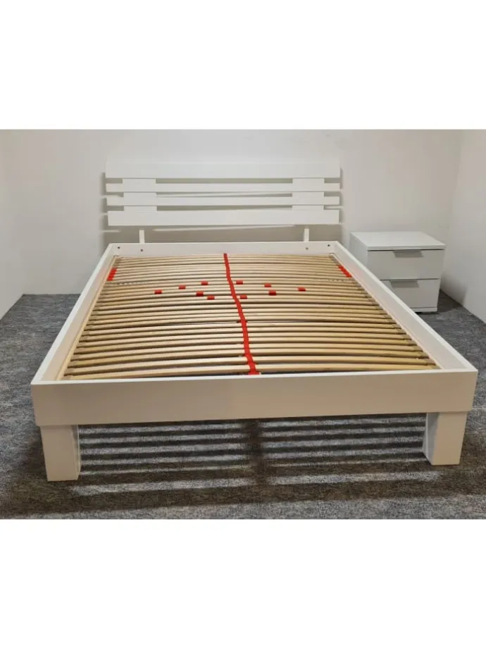 Massivholzbett Enrike 140x200 cm in Weiß