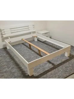 Massivholzbett Enrike 140x200 cm in Weiß