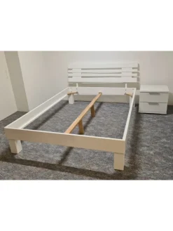 Massivholzbett Enrike 140x200 cm in Weiß