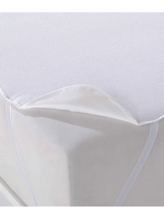 Matratzenschoner in Weiß
