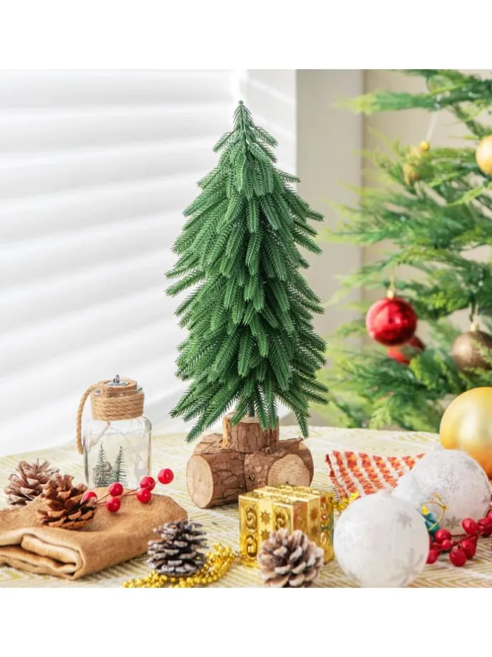 Mini Weihnachtsbaum mit Sockel in Grün