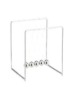 Newton-Pendel in Silber