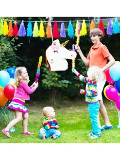 Pinata Einhorn in Weiß