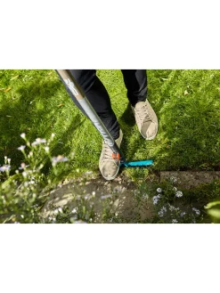 Rasenkantenstecher in Hellblau