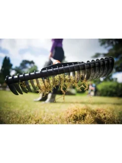 Rasenlüfter in Schwarz