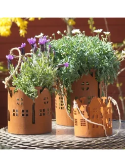 Rost Laterne mit Kordel in Braun