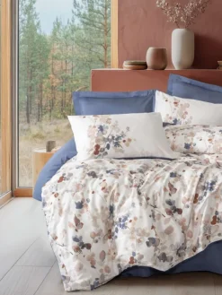 Satin-Bettwäsche-Set "Nebulae" in Weiß/ Blau/ Beige