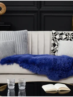 Schaffell ULURU in Blau - (W) 65 x (H) 8 x (L) 100 cm