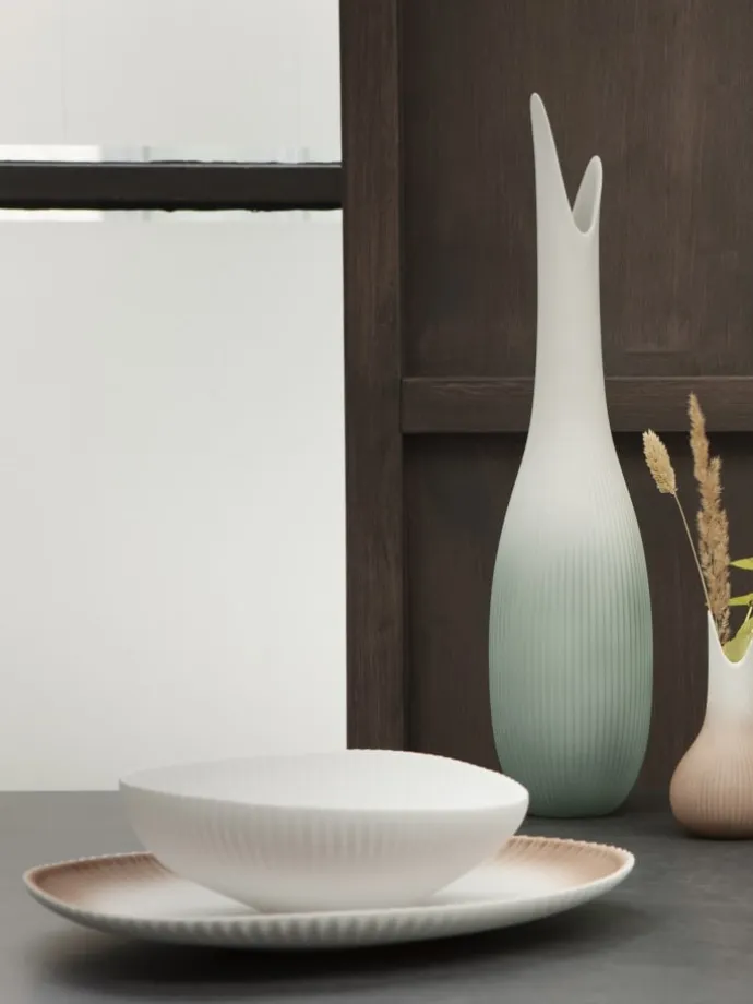 Schale " Raindrop " in sand