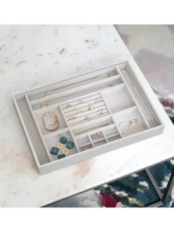 Schmuckkiste in Grau - (B)36 x (H)25 x (T)4 cm