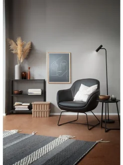 Stehleuchte Stina in schwarz - (H) 154 cm x Ø 23 cm