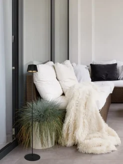 Stehleuchte SUAREZ in schwarz matt