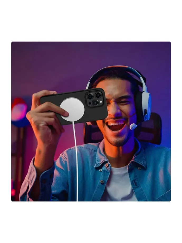 TechProtect Silikon magnetisch Hülle iPhone 13 / 14 Schwarz in Schwarz