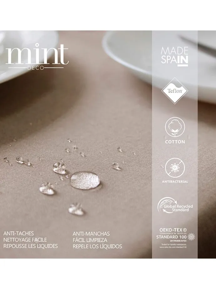 Tischdecke "Christmas Angelo" in Weiß/ Rot