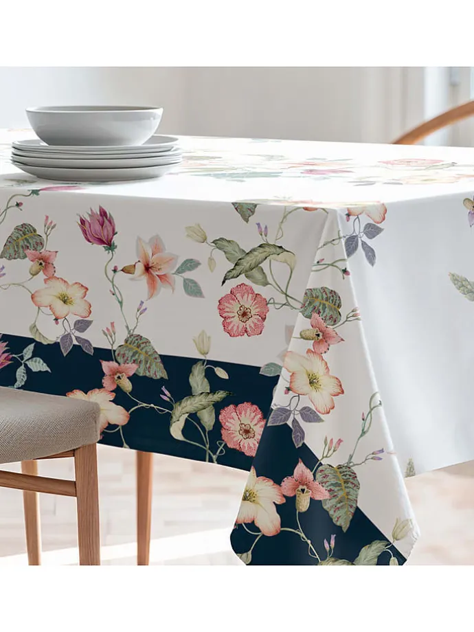 Tischdecke "Floral And Tropical Lirios" in Weiß/ Rosa