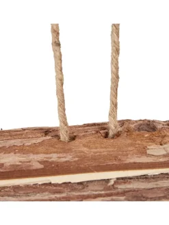 Vogelfutterhaus in Natur