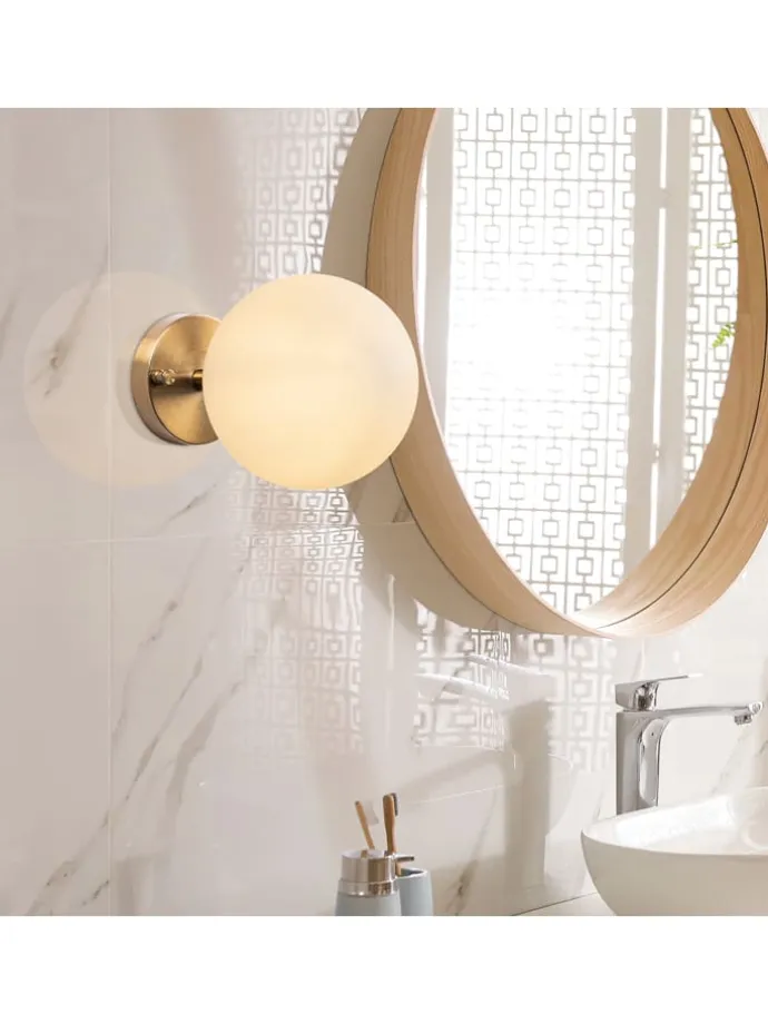 Wandleuchte in Gold - (B)15 x (H)15 cm