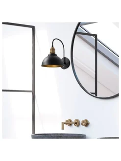 Wandleuchte in Schwarz - (B)27 x (H)36 cm