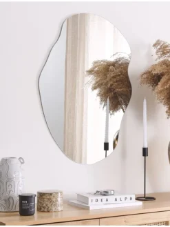 Wandspiegel FALAISE in Silber - (W) 50 x (H) 70 x (L) 1 cm