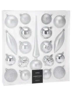 Weihnachtskugeln in silbern