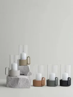 Windlicht "Yuragi" in Beige - (H)21 cm