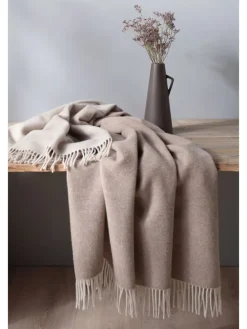 Wohndecke Kaschmirplaid in natur-sand