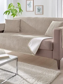 Wohnprogramm in taupe