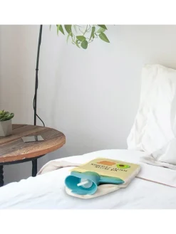 Wärmflasche Avocado Toast mit Spruch in Gelb Pastell